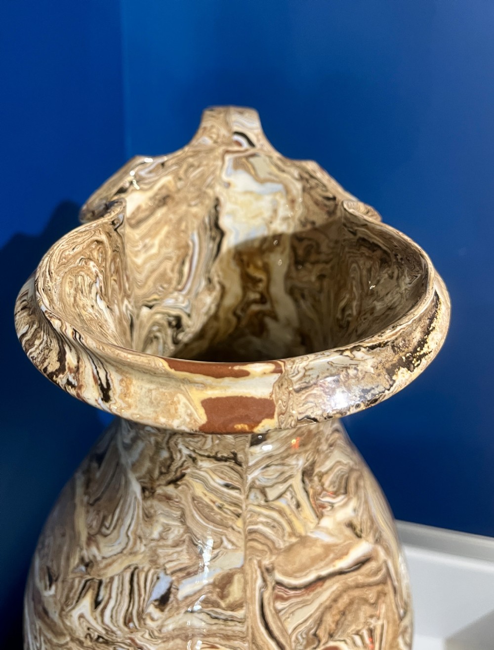 A beautiful Copeland & Garret Agateware Ewer. Circa 1840 View II
