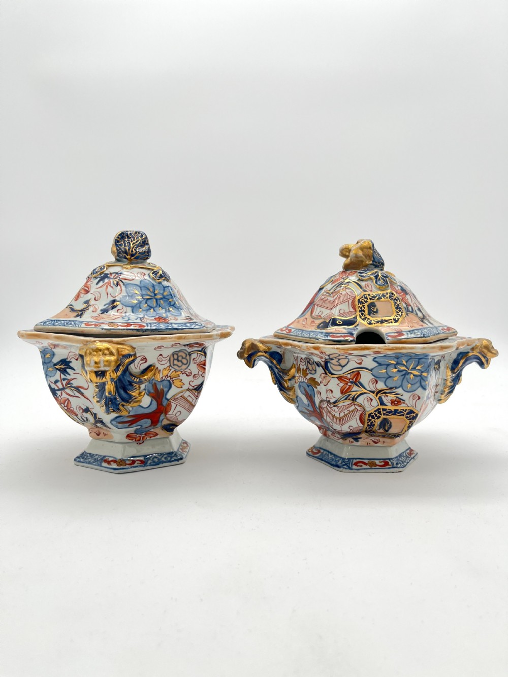 Mason’s Ironstone Dinner Service in Japan Fence Pattern 1820 View XX
