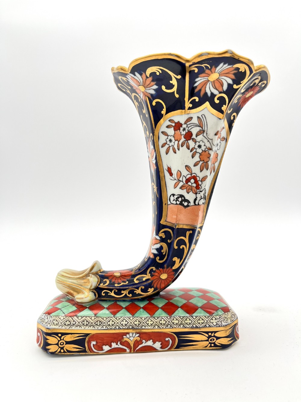 An extremely rare Pr of Mason’s Ironstone Hand-Painted Cornucopia in Split Basket Pattern. 1820 View III