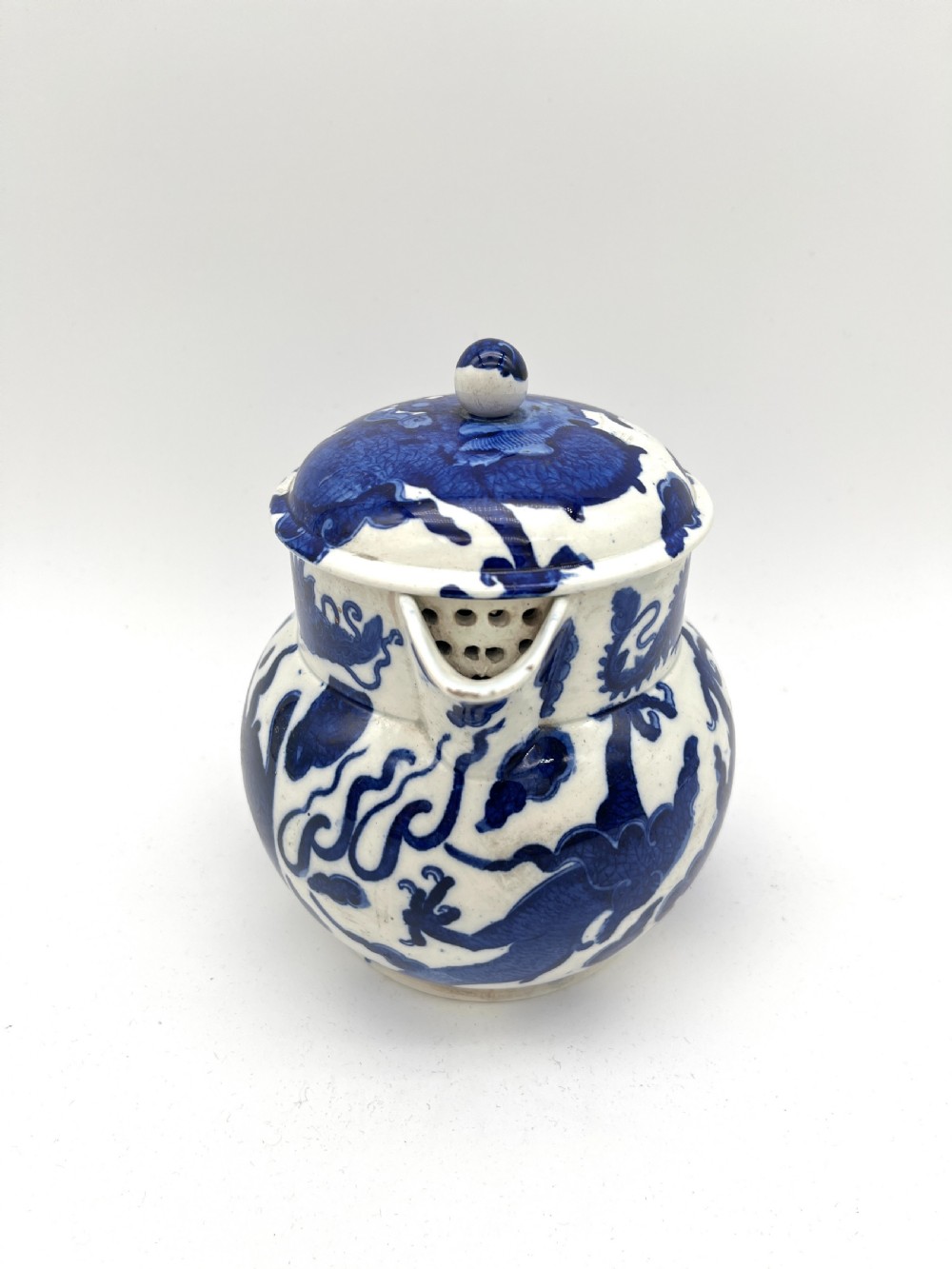 Spode Blue & White Hot Toast Jug with rare Dragon Pattern. Early 19th Century View II