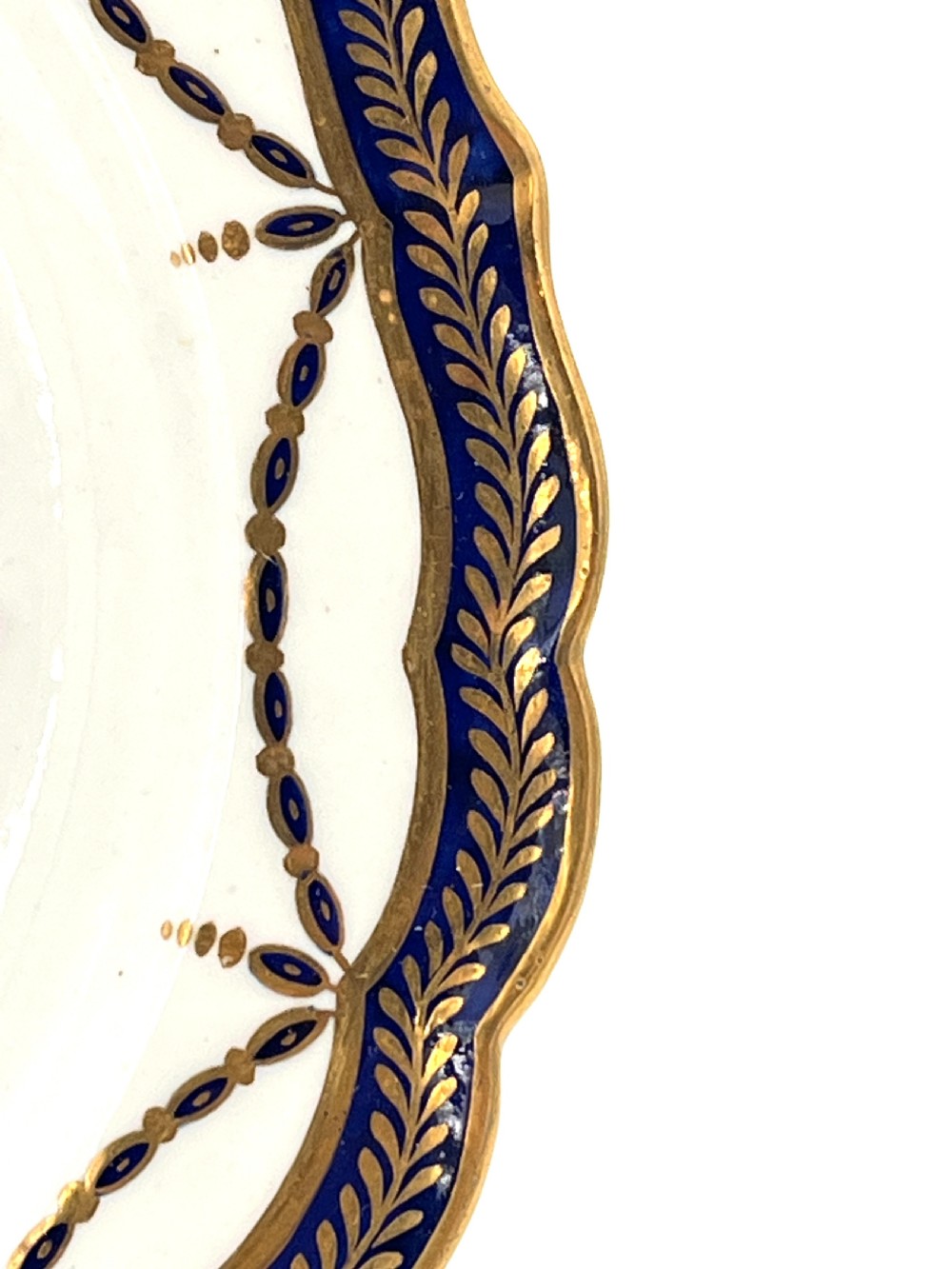 An exceptional Flight Worcester Armorial Dessert Service 1783-88 View V