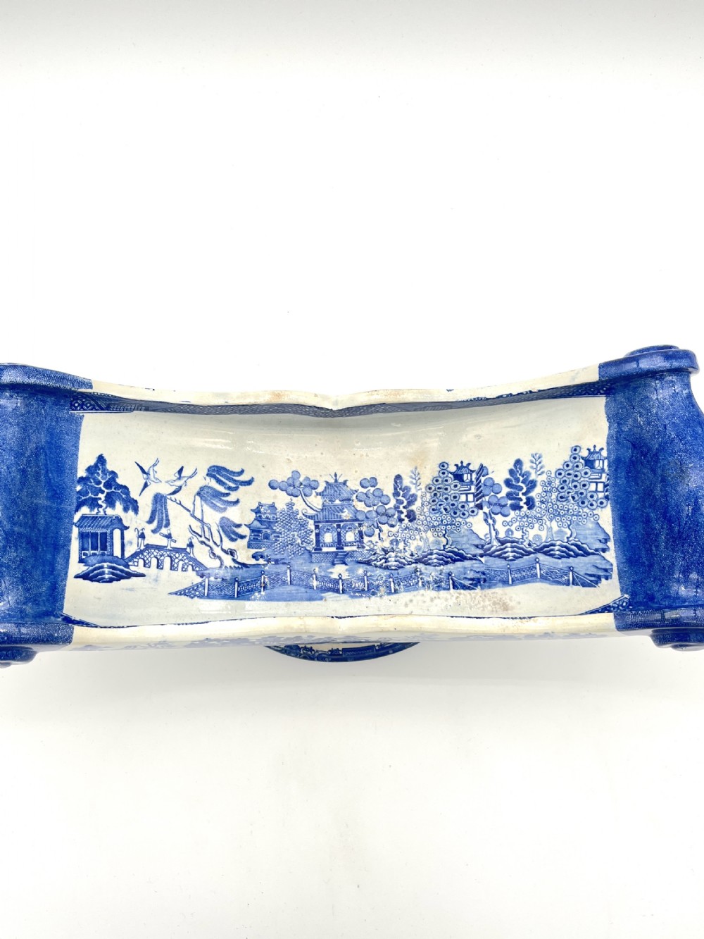 1845-50 Blue and white Stilton Cheese cradle in Willow Pattern View IX