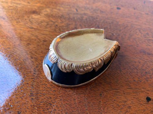 VICTORIAN BRASS AND BLACK ENAMEL HORSES HOOF VESTA CASE - ADDITIONAL PHOTO 9