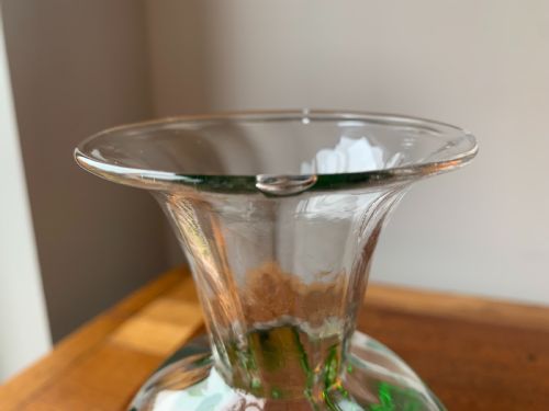 PAIR OF VICTORIAN STOURBRIDGE GREEN CLEAR GLASS VASES - ADDITIONAL PHOTO 17