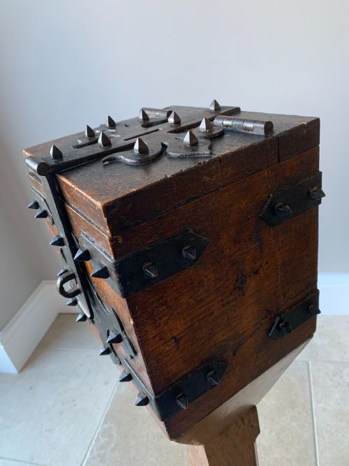 VICTORIAN GOTHIC ENGLISH OAK ALMS OR OFFERTORY BOX - ADDITIONAL PHOTO 25
