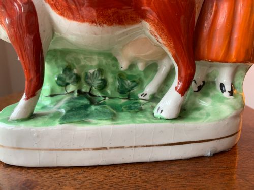 ANTIQUE STAFFORDSHIRE POTTERY COW AND MILKMAID FIGURE CREAMER JUG 19TH CENTURY - ADDITIONAL PHOTO 8