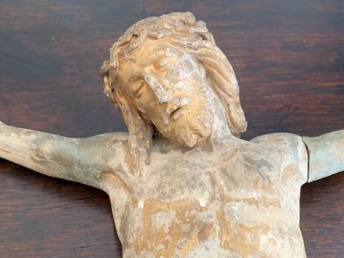 16TH CENTURY CORPUS CHRISTI PARCEL GILT AND POLYCHROMED LIME WOOD - ADDITIONAL PHOTO 19