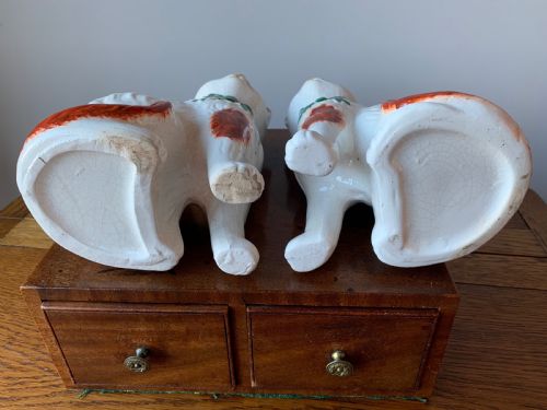 PAIR OF STAFFORDSHIRE POTTERY MANTLE CATS - ADDITIONAL PHOTO 17