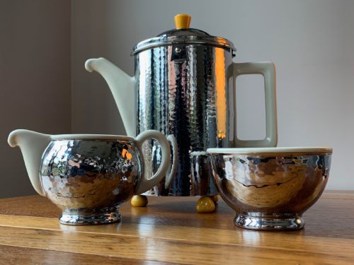 superb wmf three piece coffee set in cream ceramic hammered metal - CATEGORY: ANTIQUE METAL - DATED 1930