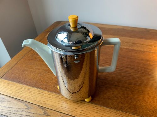 SUPERB WMF THREE PIECE COFFEE SET IN CREAM CERAMIC HAMMERED METAL - ADDITIONAL PHOTO 4