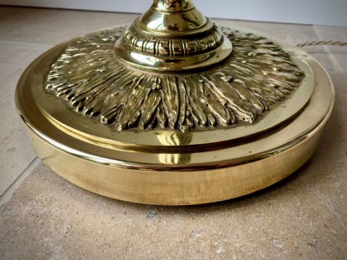 HEAVY BRASS STANDARD LAMP EARLY 20TH CENTURY - ADDITIONAL PHOTO 2