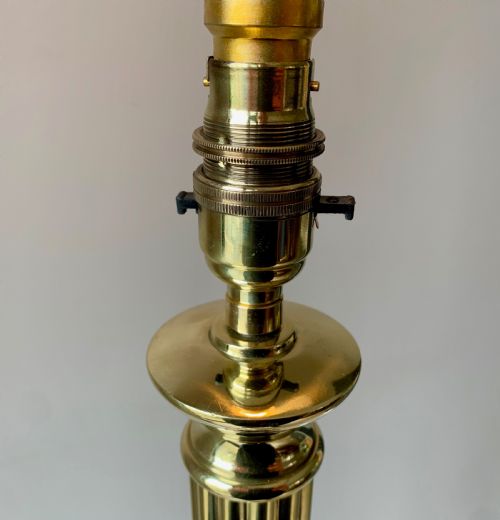 HEAVY BRASS STANDARD LAMP EARLY 20TH CENTURY - ADDITIONAL PHOTO 6