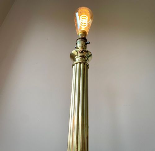 HEAVY BRASS STANDARD LAMP EARLY 20TH CENTURY - ADDITIONAL PHOTO 9