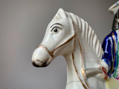 STAFFORDSHIRE POTTERY FLATBACK FIGURE OF HIGHWAYMAN TOM KING ON HORSEBACK 1870'S - ADDITIONAL PHOTO 7