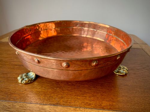 FANTASTIC HEAVY COPPER ANTIQUE JARDINIERE WITH BRASS LIONS FEET - ADDITIONAL PHOTO 1