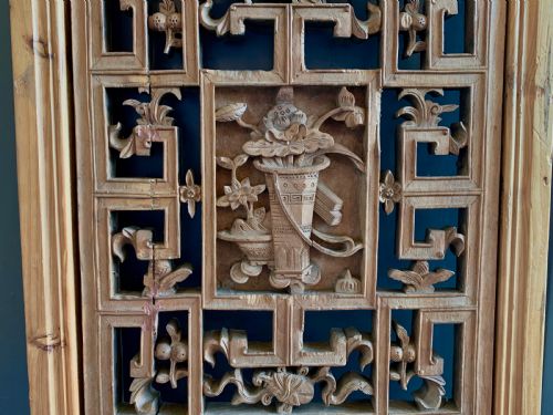 CARVED WOODEN CHINESE WINDOW PANEL SCREEN 19TH CENTURY - ADDITIONAL PHOTO 6