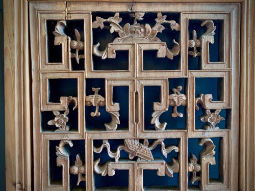 CARVED WOODEN CHINESE WINDOW PANEL SCREEN 19TH CENTURY - ADDITIONAL PHOTO 10