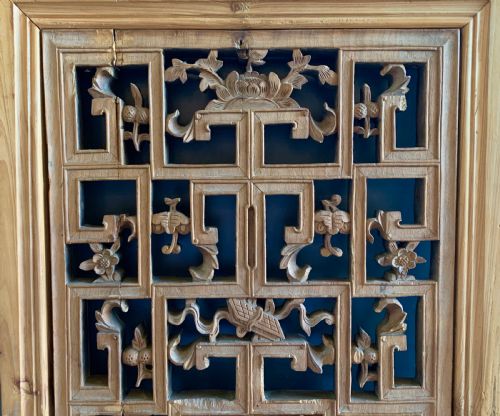 CARVED WOODEN CHINESE WINDOW PANEL SCREEN 19TH CENTURY - ADDITIONAL PHOTO 12