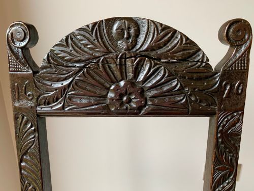 PAIR OF EARLY 17TH CENTURY DERBYSHIRE CHAIRS IN OAK - ADDITIONAL PHOTO 2