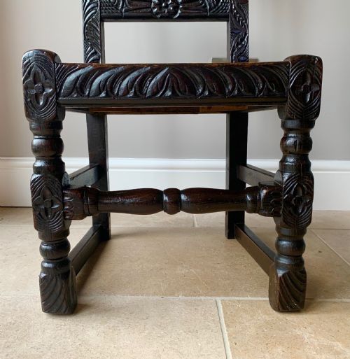 PAIR OF EARLY 17TH CENTURY DERBYSHIRE CHAIRS IN OAK - ADDITIONAL PHOTO 17
