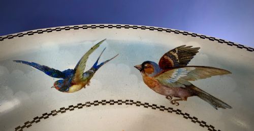EDWARDIAN WASH BASIN WITH ENGLISH GARDEN BIRDS - ADDITIONAL PHOTO 1