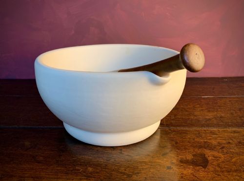 MONUMENTAL PESTLE AND MORTAR IN WHITE STONEWARE - ADDITIONAL PHOTO 12