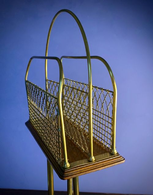 VICTORIAN MAGAZINE STAND IN TUBULAR BRASS AND MAHOGANY - ADDITIONAL PHOTO 4