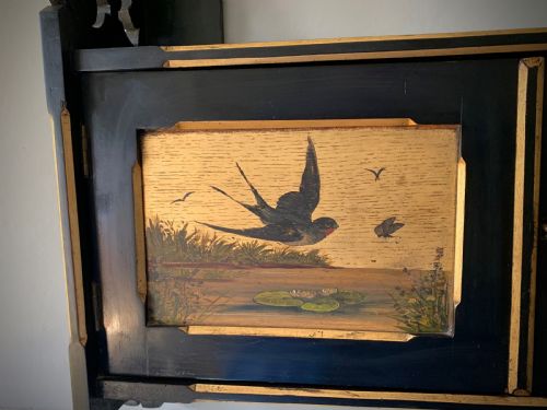 AESTHETIC MOVEMENT EBONISED WALL CABINET WITH GILDED PANELS PAINTED WITH BIRDS - ADDITIONAL PHOTO 13