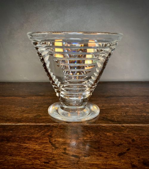 fig 1. ART DECO CUT CRYSTAL VASE.