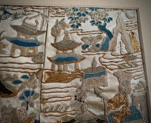 CHINESE SILK EMBROIDERED KIMONO PANELS 19TH CENTURY - ADDITIONAL PHOTO 10