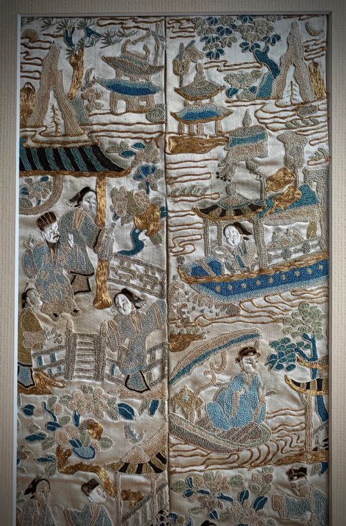 CHINESE SILK EMBROIDERED KIMONO PANELS 19TH CENTURY - ADDITIONAL PHOTO 11