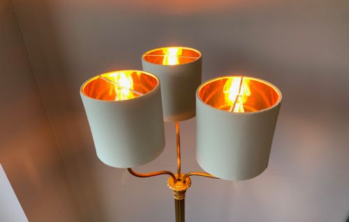 BRASS FLOOR LAMP WITH THREE BRANCH ARMS - ADDITIONAL PHOTO 17
