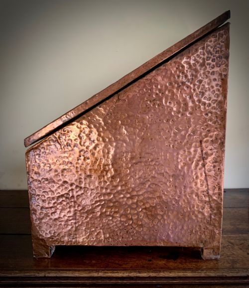 SUPERB ARTS AND CRAFTS COPPER LOG BOX - ADDITIONAL PHOTO 11
