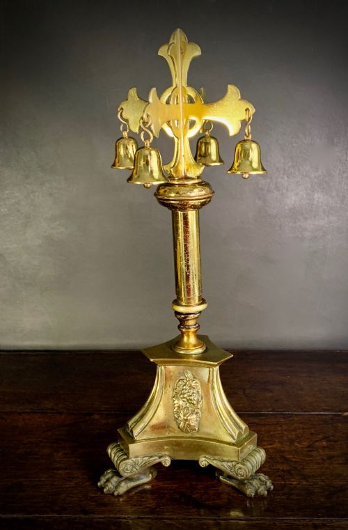 VERY UNUSUAL BRASS ALTAR CROSS WITH CONSECRATION BELLS - ADDITIONAL PHOTO 13