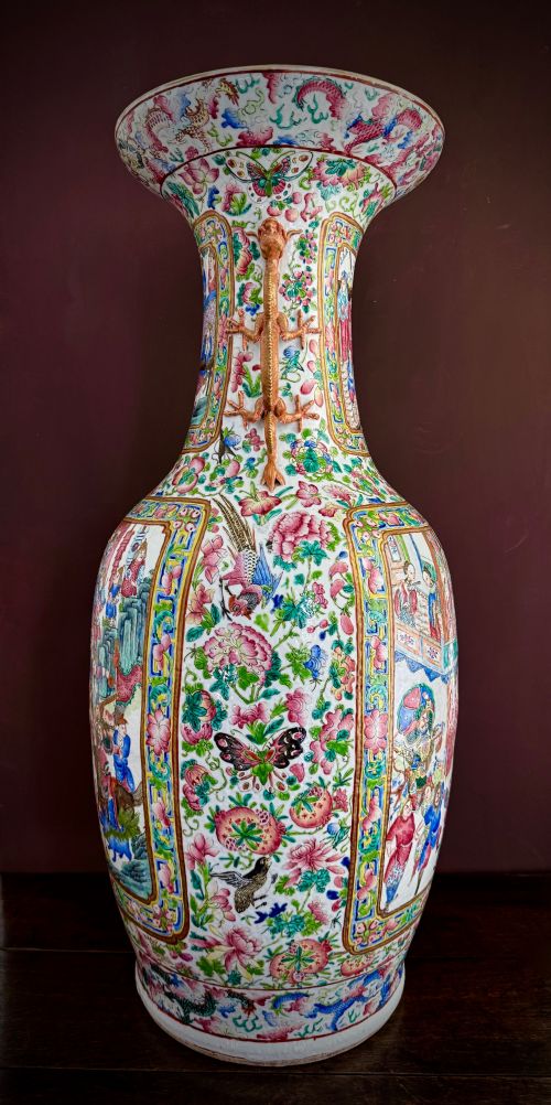 SUPERB MONUMENTAL CANTONESE FLOOR VASE 19TH CENTURY QING DYNASTY DAOGUANG PERIOD - ADDITIONAL PHOTO 3