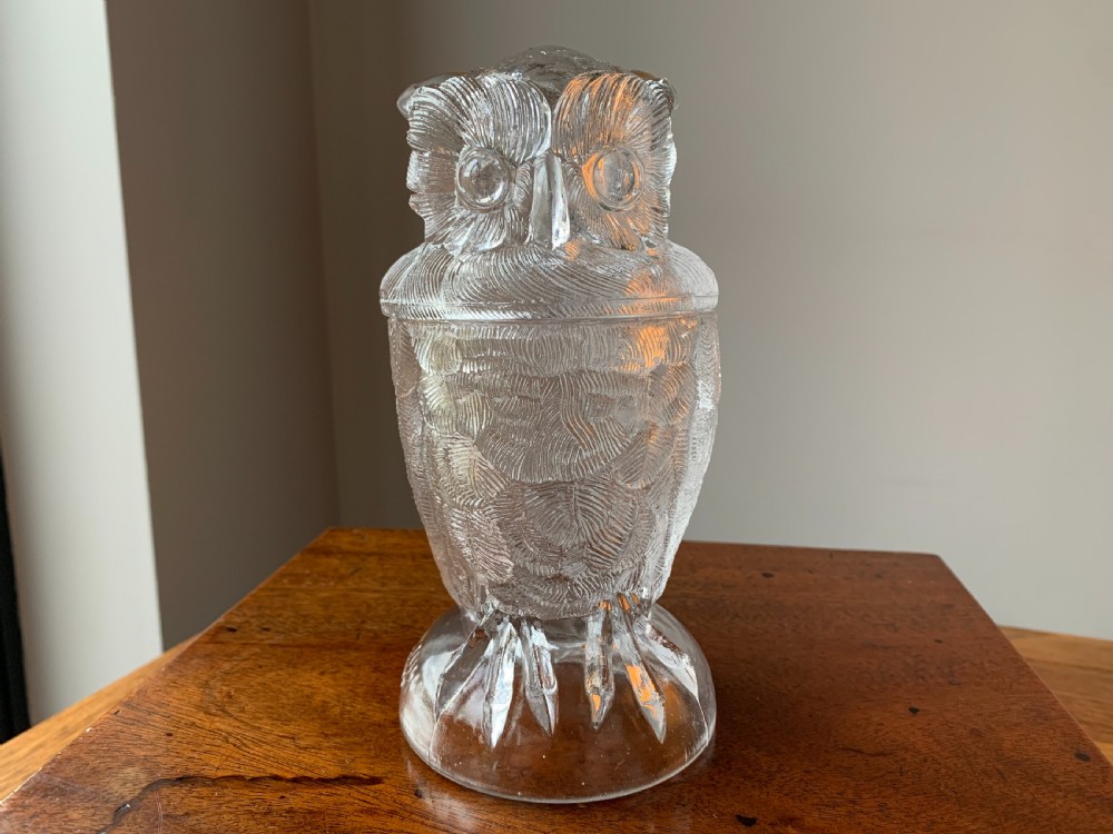 GLASS OWL TOBACCO JAR - MATTHEW TURNBULL, CIRCA 1888. View VI