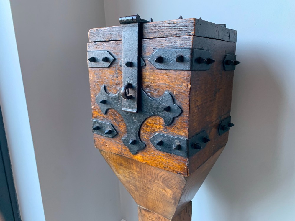 VICTORIAN GOTHIC ENGLISH OAK ALMS or OFFERTORY BOX View VII