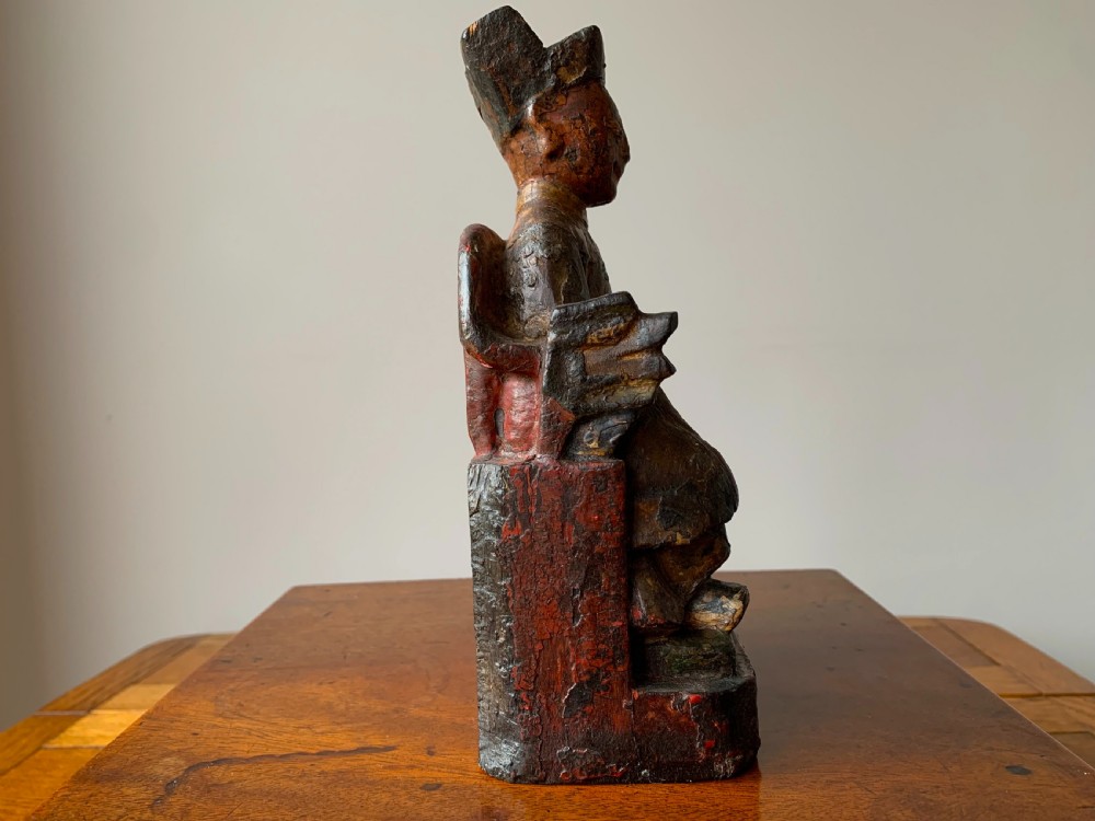 CHINESE TEMPLE FIGURE - LATE MING DYNASTY, 17th Century. View VI