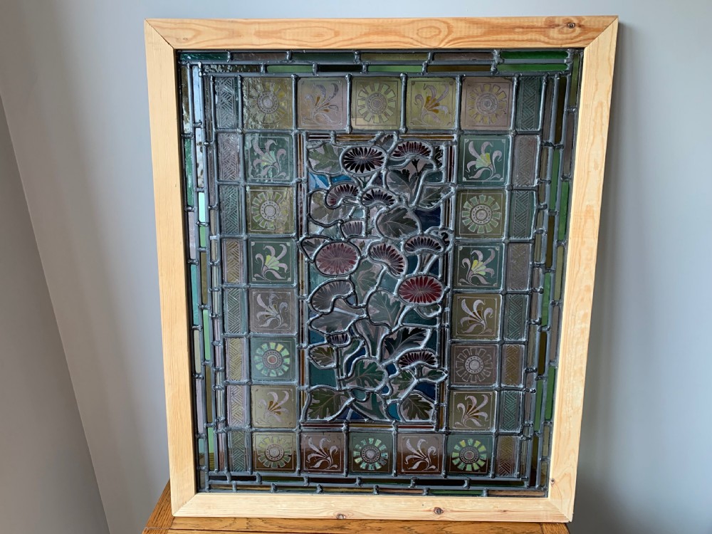 VICTORIAN STAINED GLASS DOOR PANEL View VI