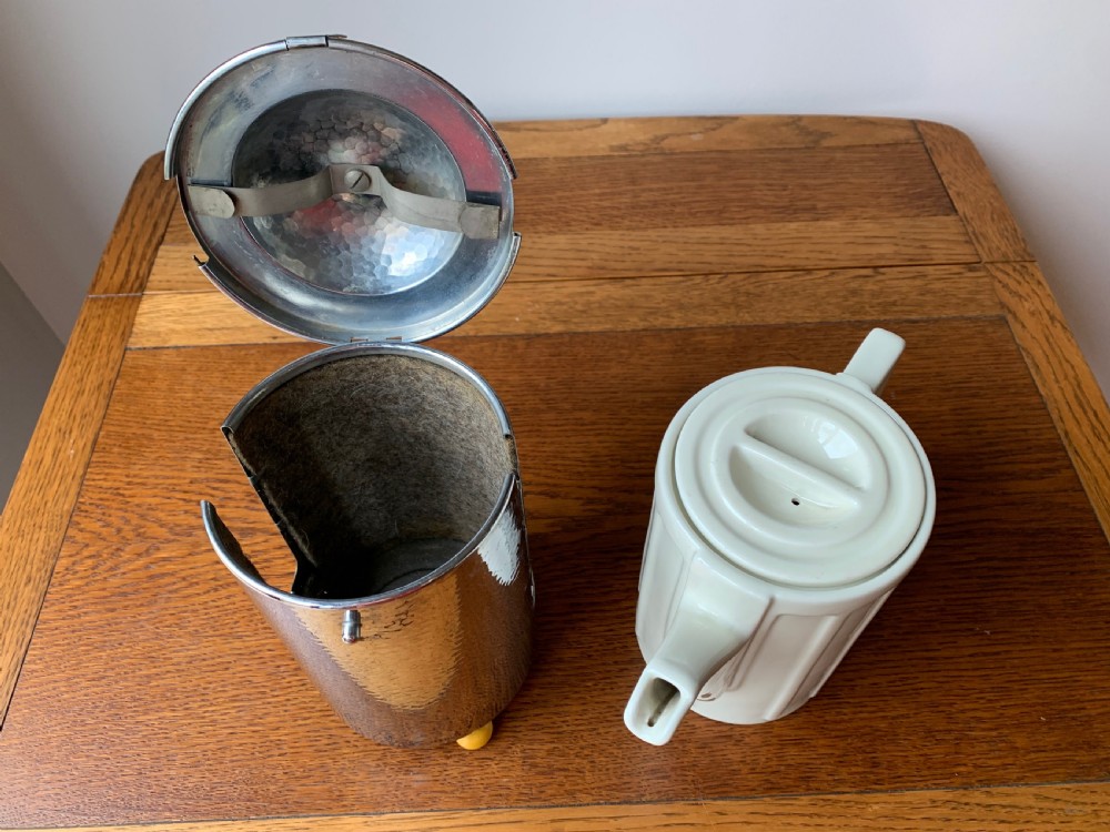 SUPERB WMF THREE PIECE COFFEE SET IN CREAM CERAMIC & HAMMERED METAL View XXI