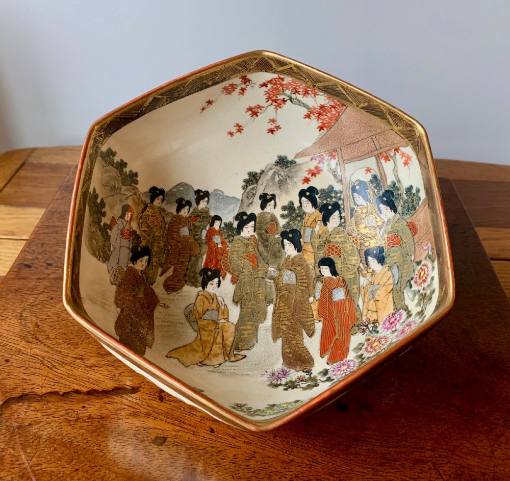 JAPANESE KYO - SATSUMA HEXAGONAL BOWL - MEIJI PERIOD. View II