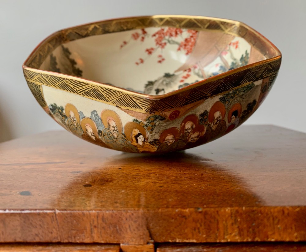 JAPANESE KYO - SATSUMA HEXAGONAL BOWL - MEIJI PERIOD. View III