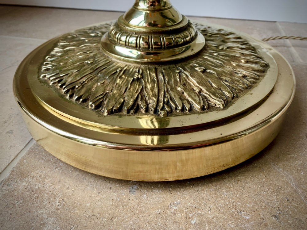 HEAVY BRASS STANDARD LAMP - EARLY 20th CENTURY View III