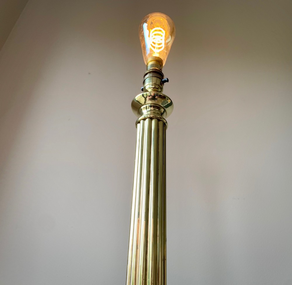HEAVY BRASS STANDARD LAMP - EARLY 20th CENTURY View X