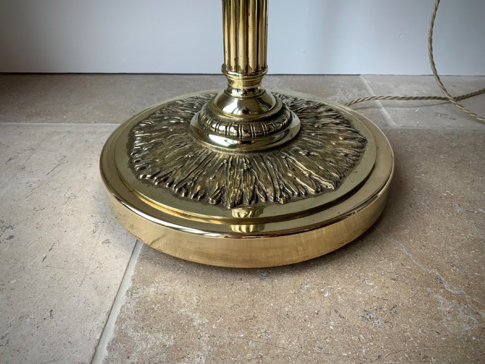 HEAVY BRASS STANDARD LAMP - EARLY 20th CENTURY View XIII