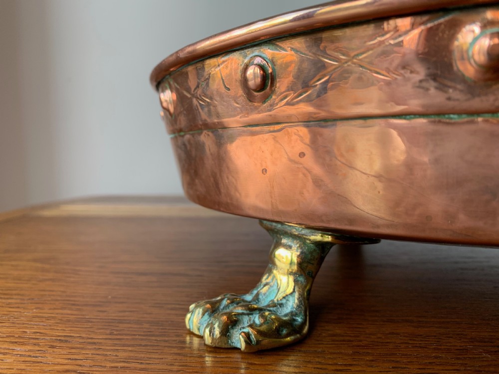 FANTASTIC HEAVY COPPER ANTIQUE JARDINIERE WITH BRASS LIONS FEET View V