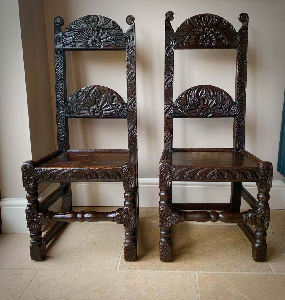 PAIR OF EARLY 17TH CENTURY DERBYSHIRE CHAIRS IN OAK View XI