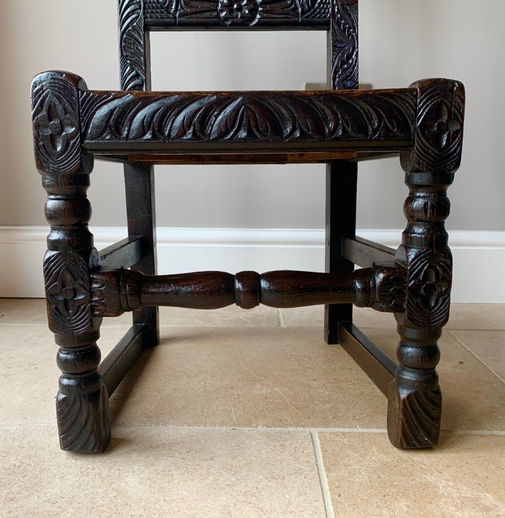 PAIR OF EARLY 17TH CENTURY DERBYSHIRE CHAIRS IN OAK View XVIII