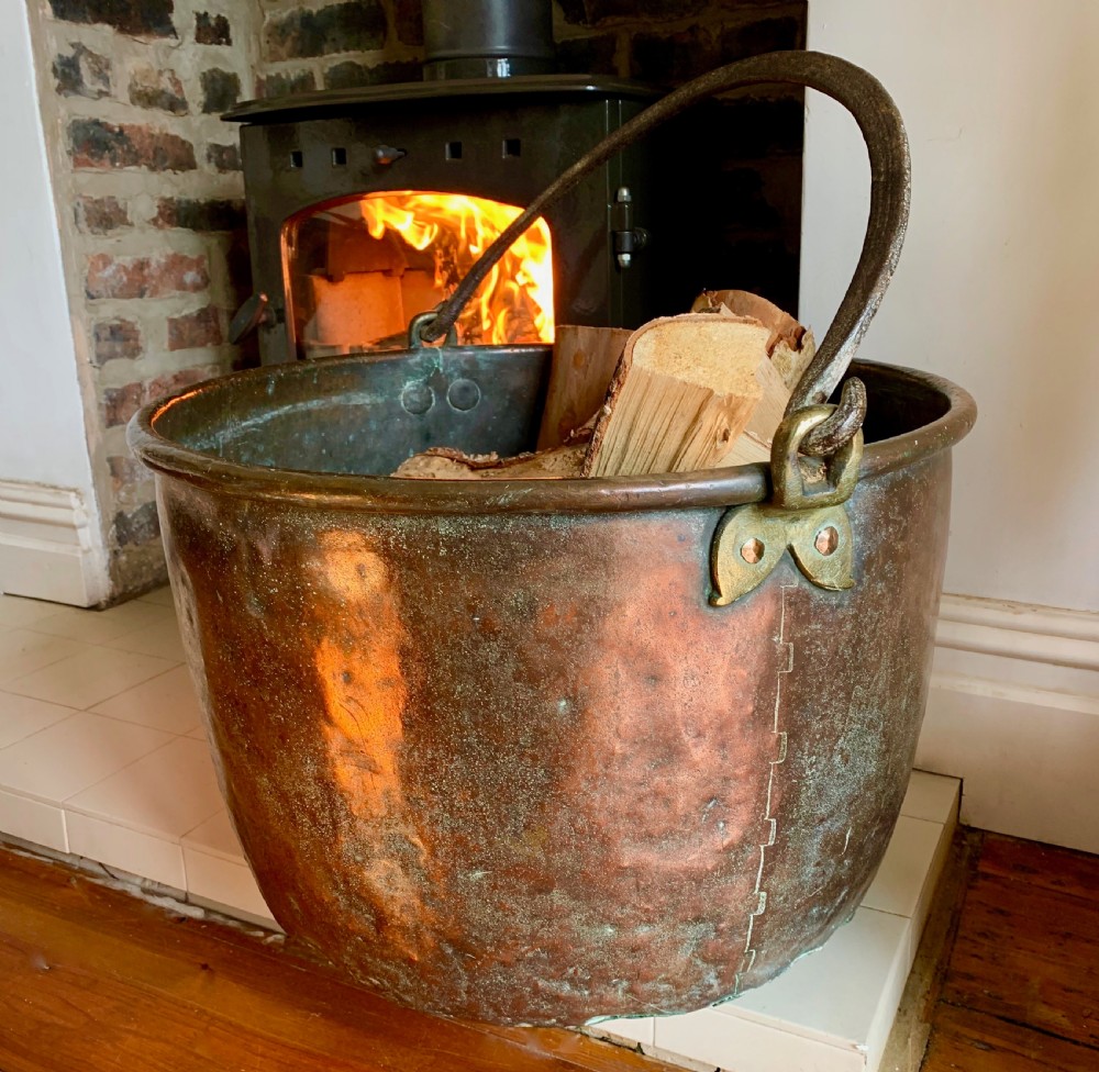 MONUMENTAL GEORGIAN COPPER 'APPLE BUTTER' CAULDRON. View II