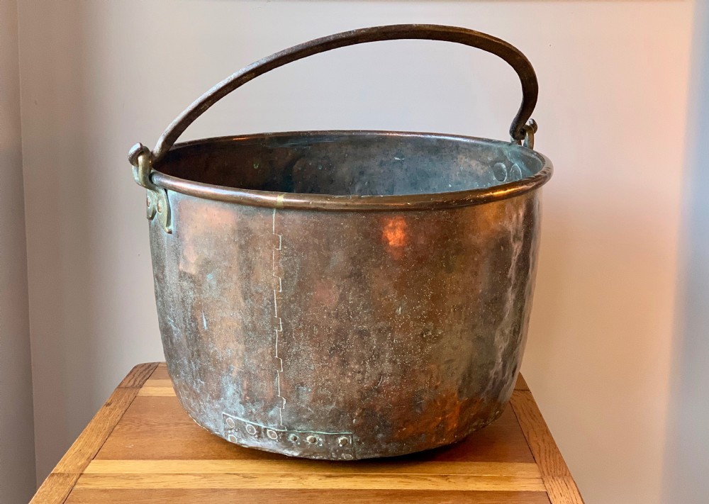 MONUMENTAL GEORGIAN COPPER 'APPLE BUTTER' CAULDRON.